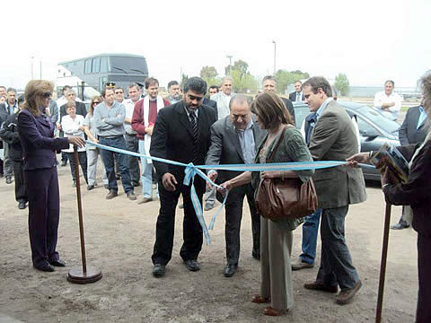 FOTO: Jorge inauguró una nueva oficina de turismo en La Adela