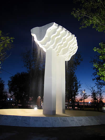 FOTO: Monumento a la Memoria en el Parque Don Tomás